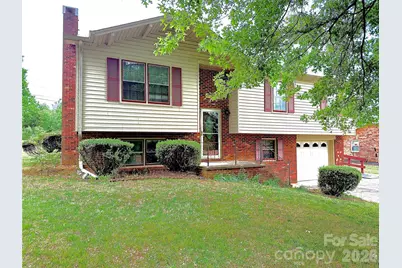 2848 Wendell Street, Lenoir, NC 28645 - Photo 2