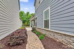 2006 Laney Pond Rd, Matthews, NC 28104 - Photo 18