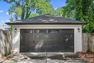 1517 Princess Pl, Charlotte, NC 28208 - Photo 4