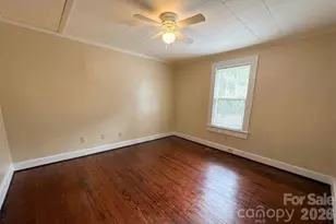 1210 Wiscassett St, Albemarle, NC 28001 - Photo 8