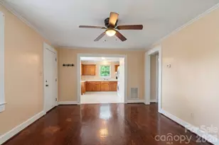 1210 Wiscassett St, Albemarle, NC 28001 - Photo 2