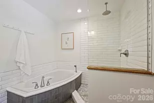 4050 Sheffield Dr, Charlotte, NC 28205 - Photo 18