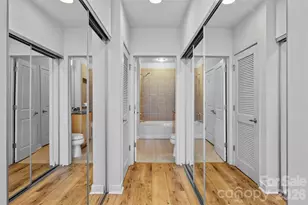 210 N Church St, Charlotte, NC 28202 - Photo 18