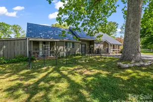 363 Etowah School Rd, Hendersonville, NC 28739 - Photo 30