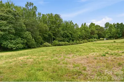 250 Henderson Road, Bessemer City, NC 28016 - Photo 42