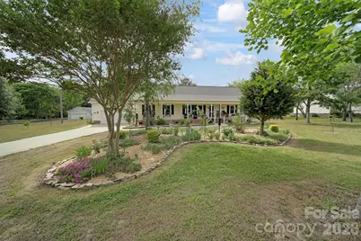 530 Calabash Road, Clover, SC 29710 - Photo 2