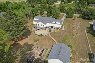 530 Calabash Rd, Clover, SC 29710 - Photo 6