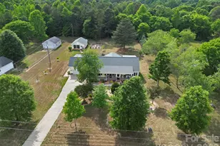 530 Calabash Rd, Clover, SC 29710 - Photo 4