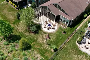 131 Chimney Rock Ct, Denver, NC 28037 - Photo 2