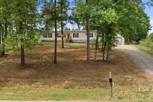 980 Lakeland Ave, Lincolnton, NC 28092 - Photo 32