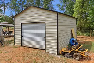 980 Lakeland Ave, Lincolnton, NC 28092 - Photo 34