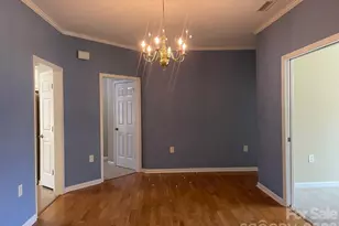 489 26th Ave NE, Hickory, NC 28601 - Photo 12