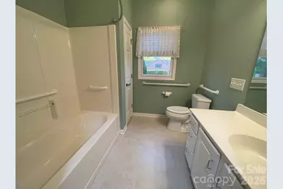 489 26th Avenue NE, Hickory, NC 28601 - Photo 22