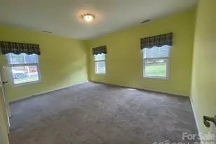 489 26th Ave NE, Hickory, NC 28601 - Photo 16