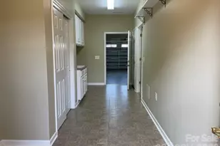 489 26th Ave NE, Hickory, NC 28601 - Photo 24