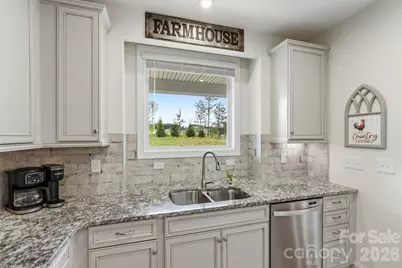 12520 Old Iron Lane, Charlotte, NC 28215 - Photo 14
