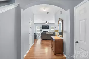 2315 Old Goose Ln, Charlotte, NC 28262 - Photo 4