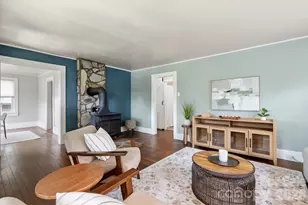 385 Pisgah Dr, Canton, NC 28716 - Photo 14
