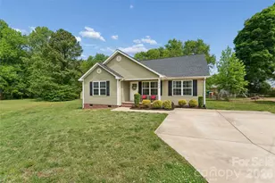 414 Cove Ln, China Grove, NC 28023 - Photo 1