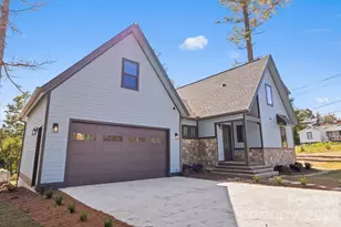 154 Osceola Rd, Hendersonville, NC 28739 - Photo 4