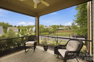 17504 Austins Creek Dr, Charlotte, NC 28278 - Photo 32