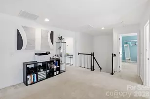 17504 Austins Creek Dr, Charlotte, NC 28278 - Photo 18