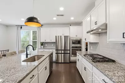 17504 Austins Creek Drive, Charlotte, NC 28278 - Photo 8