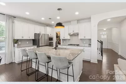 17504 Austins Creek Drive, Charlotte, NC 28278 - Photo 6