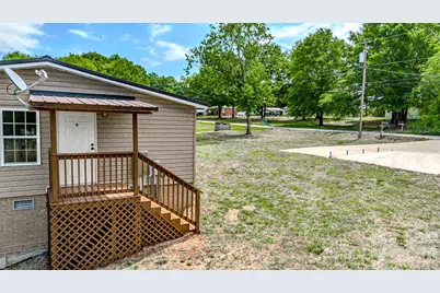 238 Phillips Drive, Forest City, NC 28043 - Photo 32
