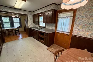 2925 Sparrow Springs Rd, Gastonia, NC 28052 - Photo 14