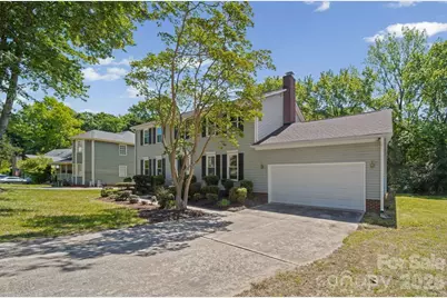 6520 Dougherty Drive, Charlotte, NC 28213 - Photo 2