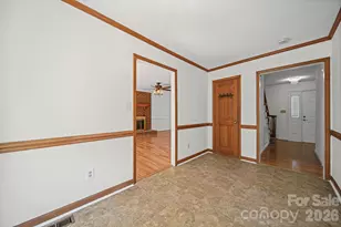 6520 Dougherty Dr, Charlotte, NC 28213 - Photo 6