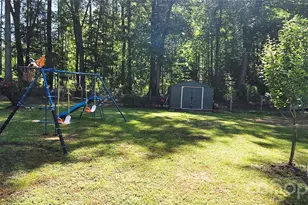 4735 Sugar Hill Rd, Marion, NC 28752 - Photo 16