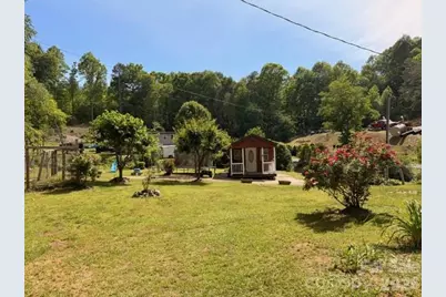 4735 Sugar Hill Road, Marion, NC 28752 - Photo 12