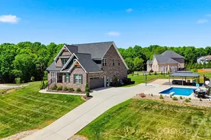 5264 Antler Creek Dr, Granite Falls, NC 28630 - Photo 2