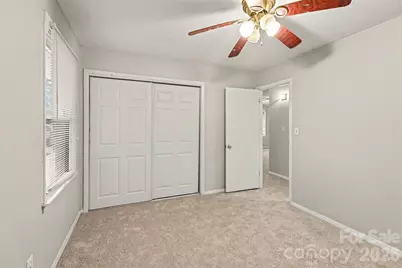 4809 Malibu Drive, Charlotte, NC 28215 - Photo 16