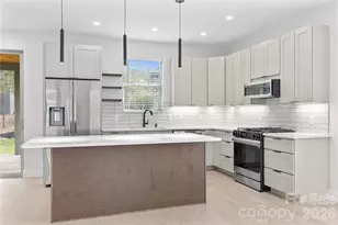 89 Oakley Rd, Asheville, NC 28803 - Photo 8
