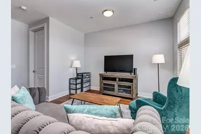 1101 W 1st Street #211, Charlotte, NC 28202 - Photo 14