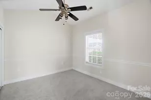 9070 Meadow Vista Rd, Charlotte, NC 28213 - Photo 12