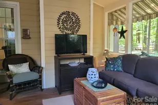 6210 Maple Cove Ln, Charlotte, NC 28269 - Photo 28