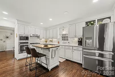 533 King Edward Road, Charlotte, NC 28211 - Photo 10