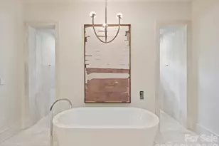2317 Sharon Ln, Charlotte, NC 28211 - Photo 24