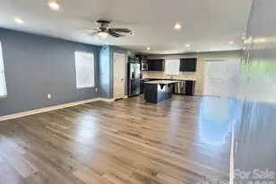 544 Grandiflora Ave, Lancaster, SC 29720 - Photo 4
