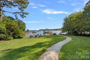 107 Beachview Dr, Mooresville, NC 28117 - Photo 10