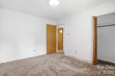 6704 Alanbrook Road, Charlotte, NC 28215 - Photo 20