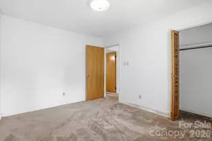6704 Alanbrook Rd, Charlotte, NC 28215 - Photo 20