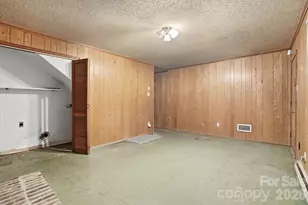 6704 Alanbrook Rd, Charlotte, NC 28215 - Photo 26