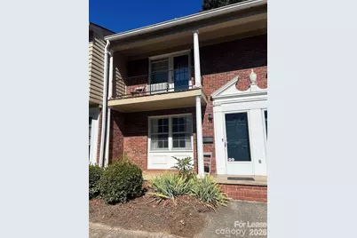 626 Walnut Street #D, Statesville, NC 28677 - Photo 2