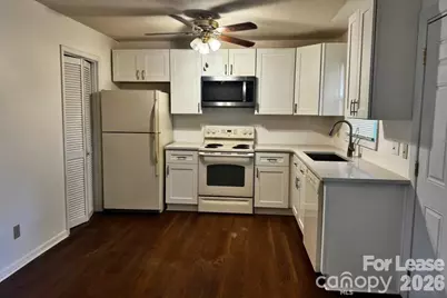 626 Walnut Street #D, Statesville, NC 28677 - Photo 6