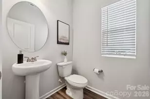 6554 Harlech St, Charlotte, NC 28269 - Photo 14